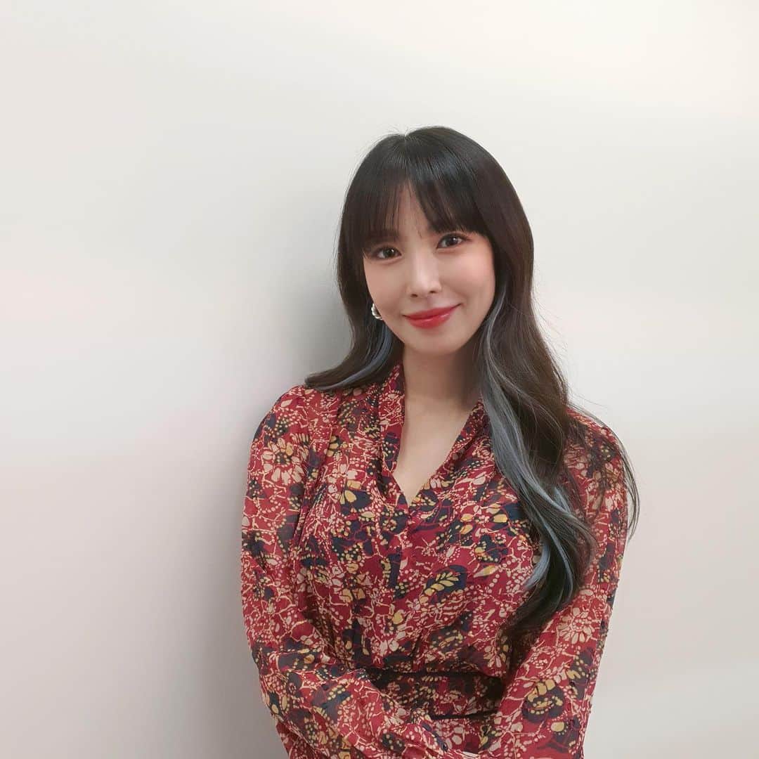BoAのインスタグラム：「난.. 사진을 못고르겠다~~;; 몇번이 가장 나은건지 ㅜㅜ 오늘이래~ YouTube original #remasterpiece」