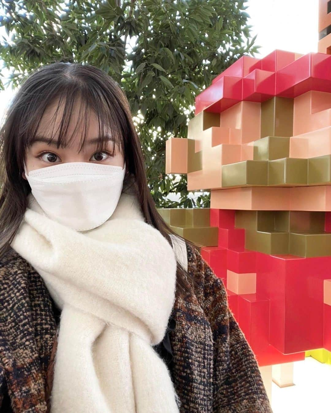 太田雫さんのインスタグラム写真 - (太田雫Instagram)「・ ・ NintendoTOKYO🍄 ・ 前に撮影の帰りに寄ったよ〜☺️ ・ 知ってるキャラのグッズとかいっぱいあってテンション上がりっぱなしでした笑 ・ ・ ・ #ニコラ#太田雫 #任天堂#Nintendo#tokyo#マリオ#ハテナブロック」1月17日 18時51分 - _shizukuota