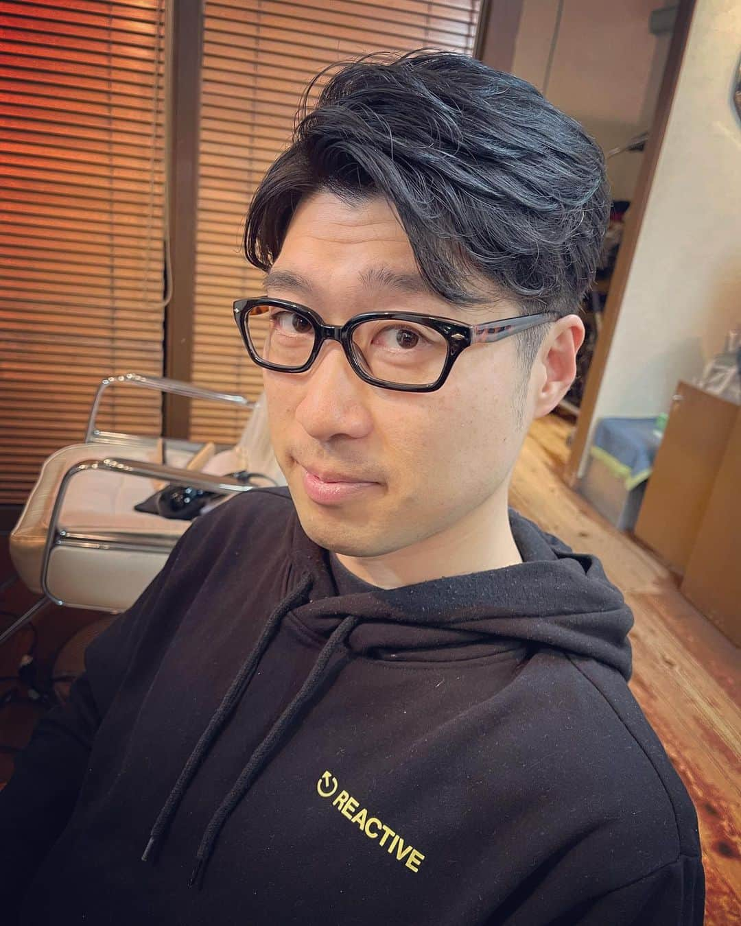 杉本知香さんのインスタグラム写真 - (杉本知香Instagram)「コンビで同じ日に散髪のアップダウン（笑）  #中目黒美容室 #アップダウン #アップダウン竹森#竹森巧 #アップダウン阿部#阿部浩貴」1月17日 19時03分 - sugimotoc