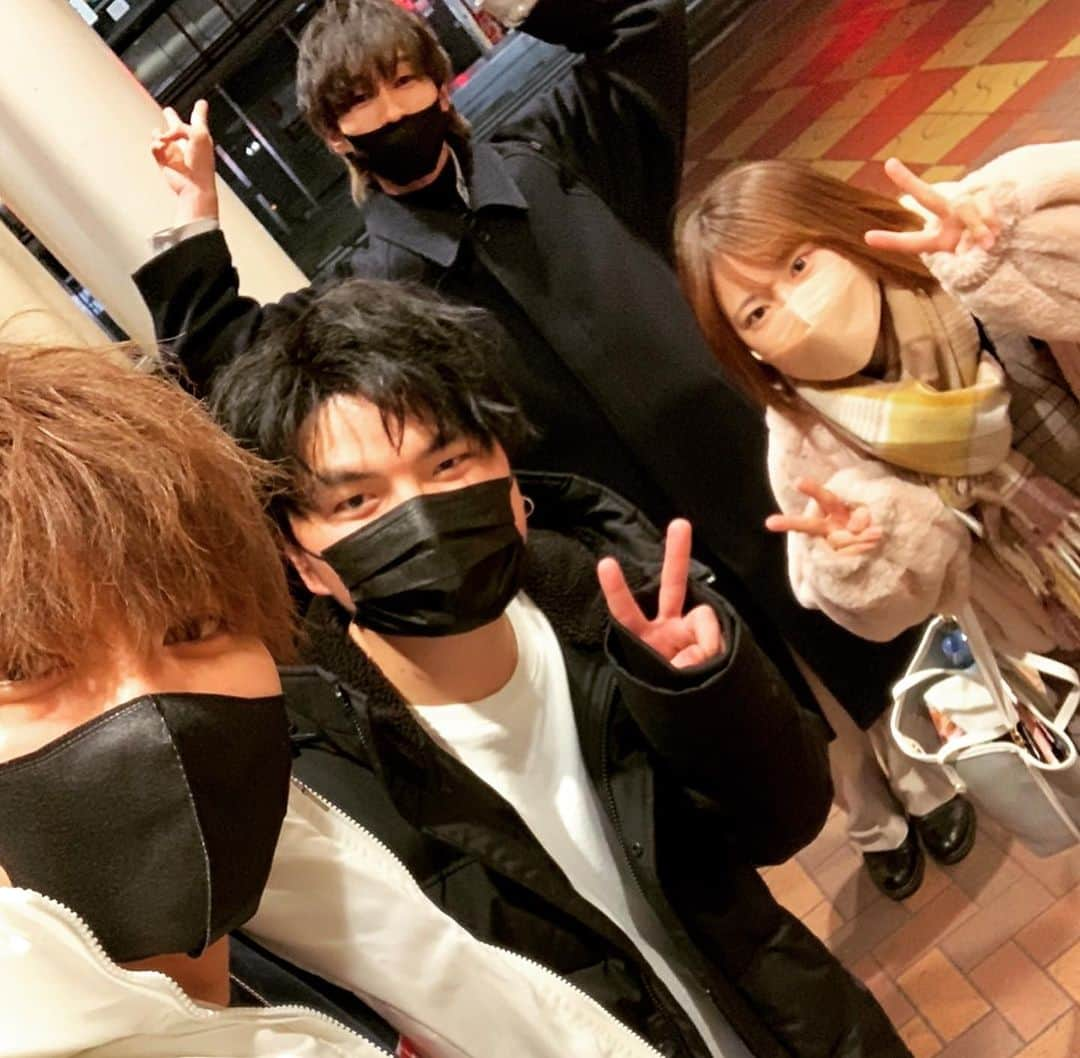 谷川斗真さんのインスタグラム写真 - (谷川斗真Instagram)「めっちゃ充実してた〜💨 東京イベント思った以上に人来てびっくりだった！ 来てくれたみんなありがとう😭  最近寒いしみんな体調には気をつけてね🥺 #とまちん」1月17日 19時00分 - toma1021toma