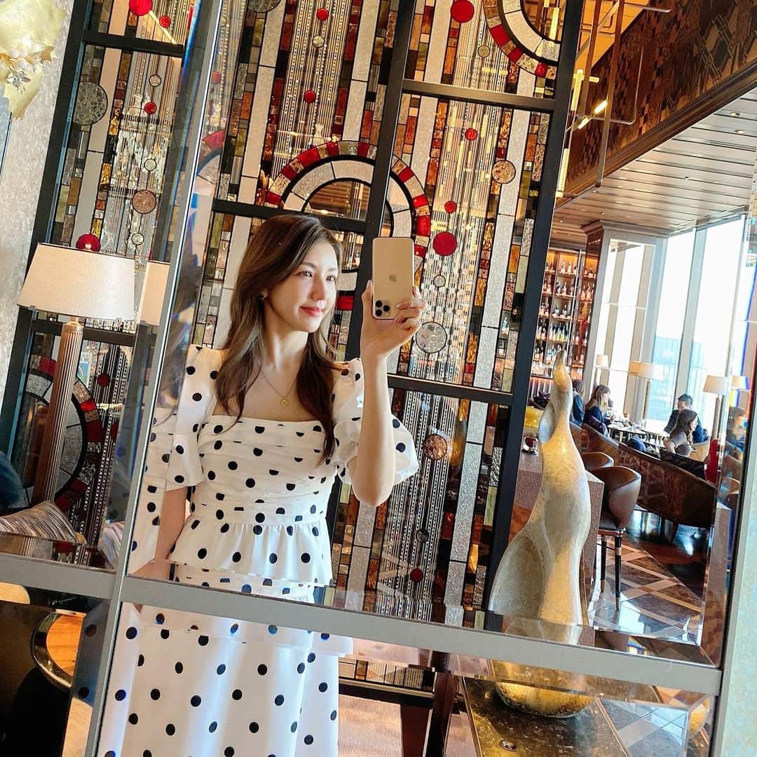 美香さんのインスタグラム写真 - (美香Instagram)「いちごってどうしてこんなに 可愛いんですか🙈♥️♥️♥️  #フォーシーズンズホテル東京大手町  #🍓🍨🍦」1月17日 17時15分 - mikaofficial99