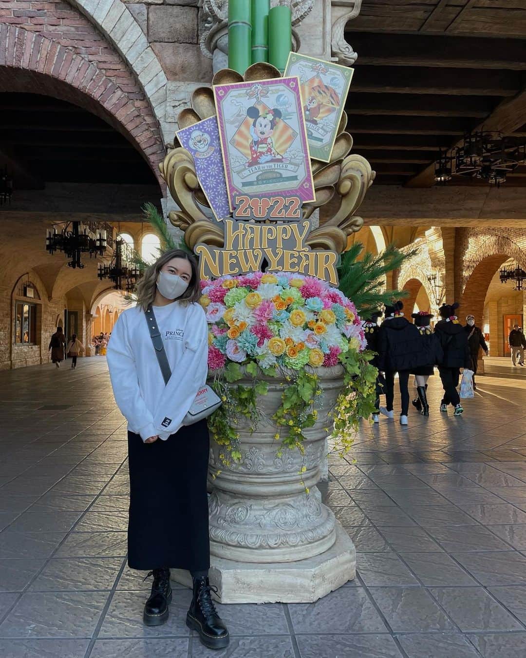 森川真帆のインスタグラム：「今年初投稿🎍  2022年はとんでもない1年になりそう🐉 ワクワクすることと直感を大切に進んでいこう  #いつかのオフ #時差投稿」