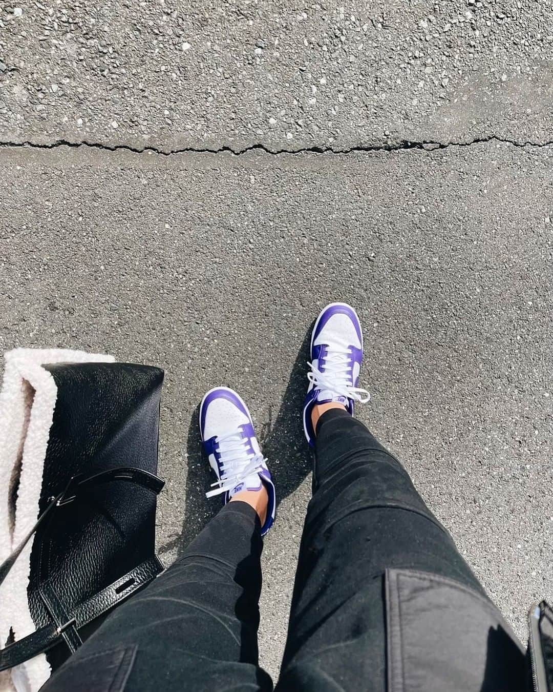 石倉ノアさんのインスタグラム写真 - (石倉ノアInstagram)「🟣☂️🍆🔮 .. . Pants: @ralphlauren  Bag: @furla MAN GIOVE Shoes: @niketokyo Dunk Low Champion Court Purple . .. #japan #tokyo #nike #furla #rl #instagood」1月18日 11時22分 - zeppelin.noah