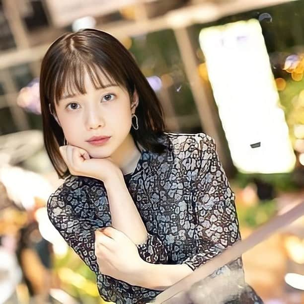 弘中綾香のインスタグラム：「絶対に「保存」しないでください！ @ayaka_hironaka_fanpage  #弘中アナ #弘中綾香 #アナウンサー #女子アナ #フリーアナウンサー  #女子アナンサー #女子アナ好き #大人可愛い #テレビ朝日 #激レアさんを連れてきた #田中みな実 #かわいい #女優 #あざとくて何が悪いの #あざとい #あざとい系女子 #毒舌キャラ #ayakahironaka #cute #pretty」