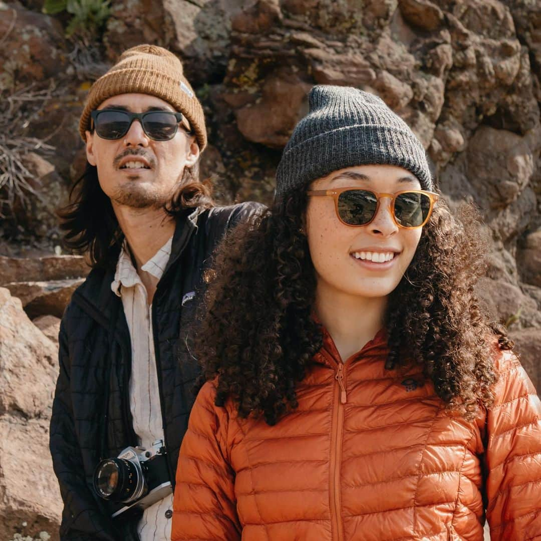 シュウッドのインスタグラム：「Surprise! NEW CAMP colors in the Trail and Topo frames have just dropped! Say hello to our new colors of the season, Matte Orange🍊 and Fern🌿」