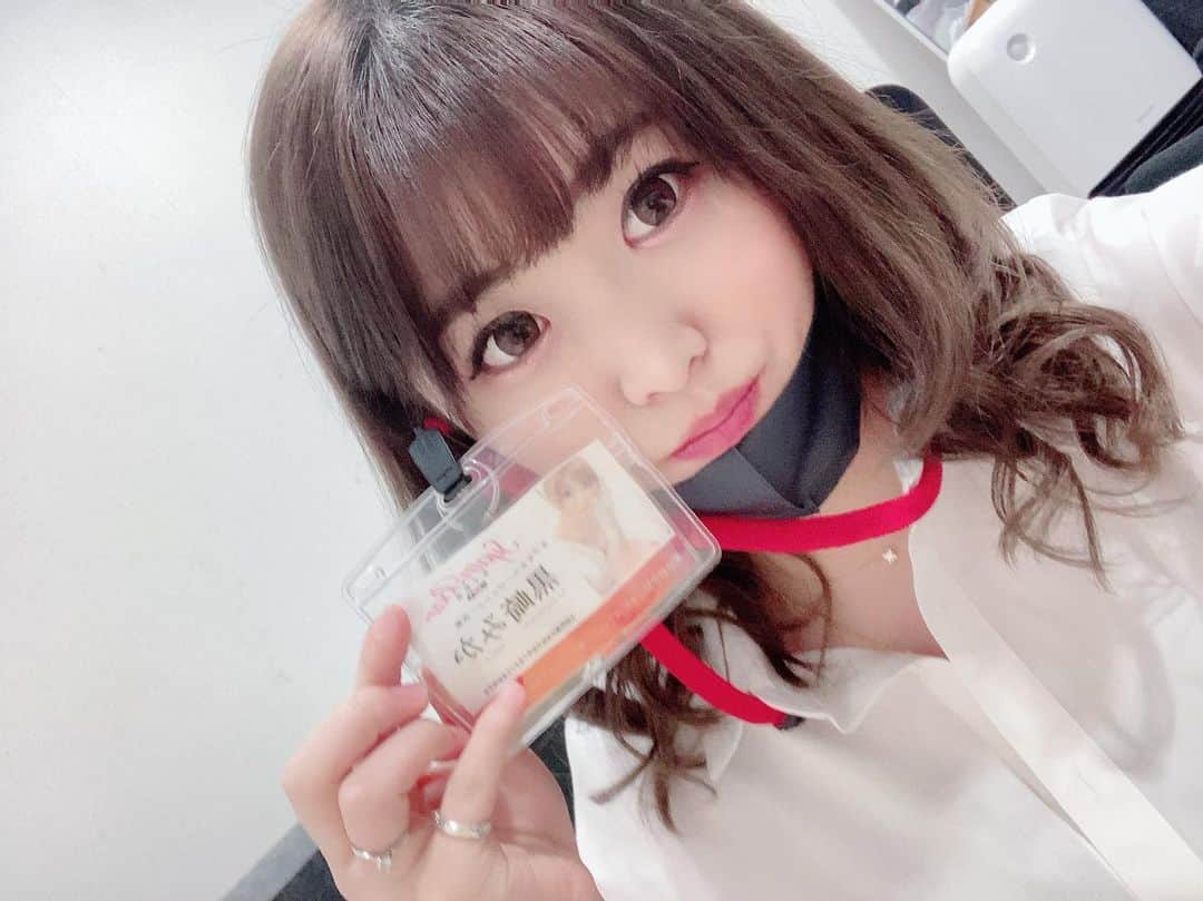 黒崎みかのインスタグラム：「女子社員(👍-⊡ω⊡)👍」