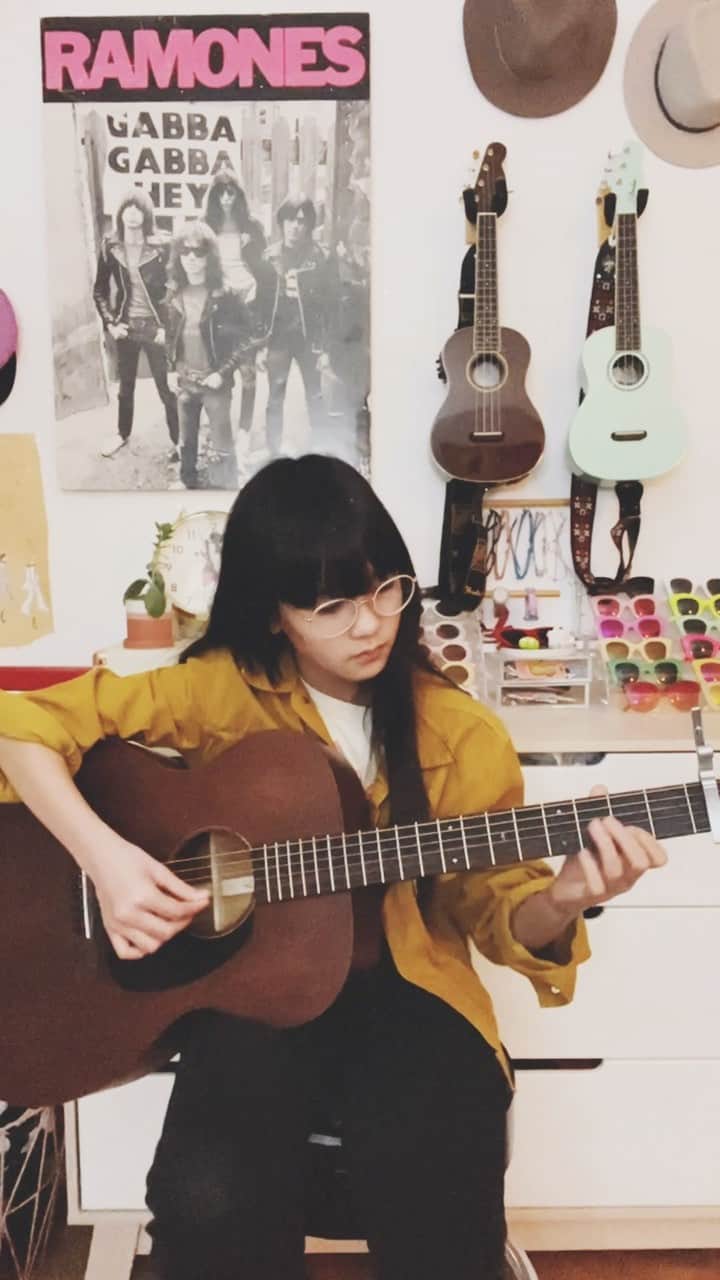 Zooey Miyoshiのインスタグラム：「“In My Life” by @thebeatles #musicwithzooey」