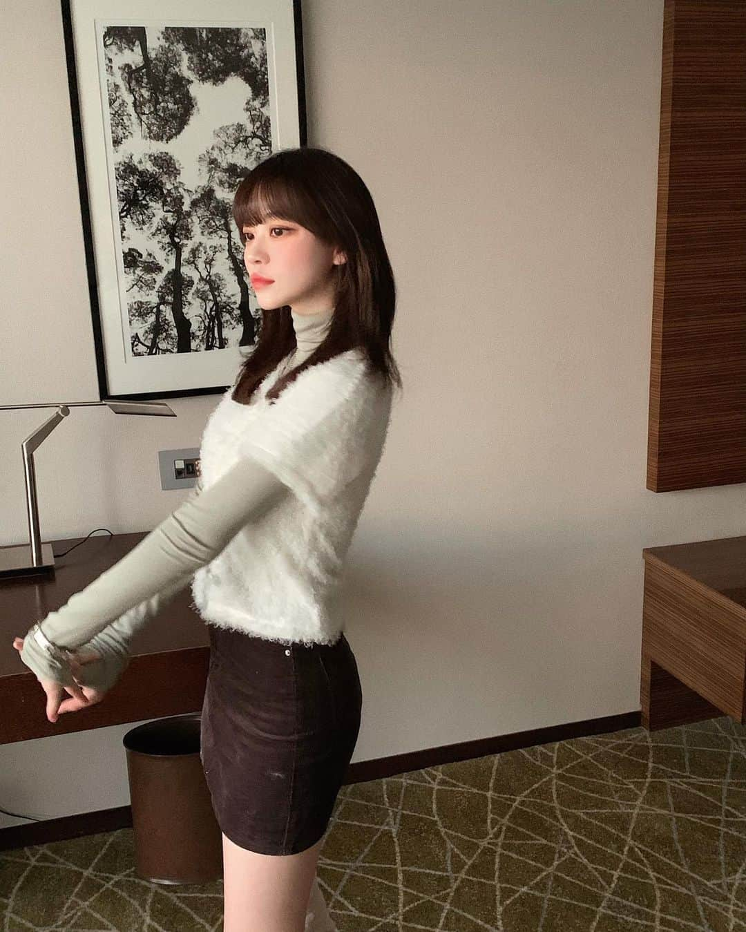 ウィ・ソンヒさんのインスタグラム写真 - (ウィ・ソンヒInstagram)「이 코디 좋아💘」1月19日 19時44分 - _seong_hee