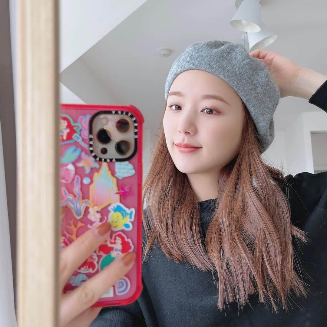 ひよんのインスタグラム：「🎩💓  明日の動画、どきどきわくわく😆❣️ #ひよんちゃんねる 配信楽しみにしててね💓  #youtube #報告動画 #ひよん」