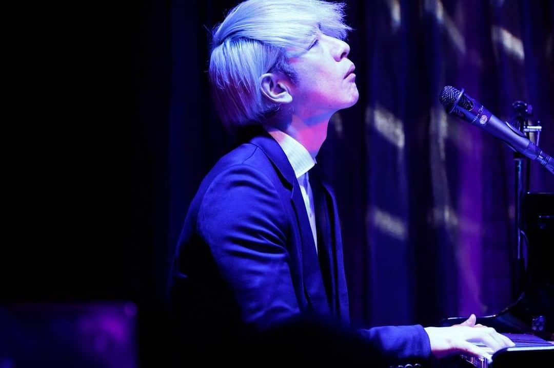 the HIATUSさんのインスタグラム写真 - (the HIATUSInstagram)「2022.01.19 Jive Turkey vol.6 Motion Blue YOKOHAMA Day1  photo by 三吉ツカサ @tsukasamiyoshi  #thehiatus」1月19日 22時40分 - the_hiatus_official