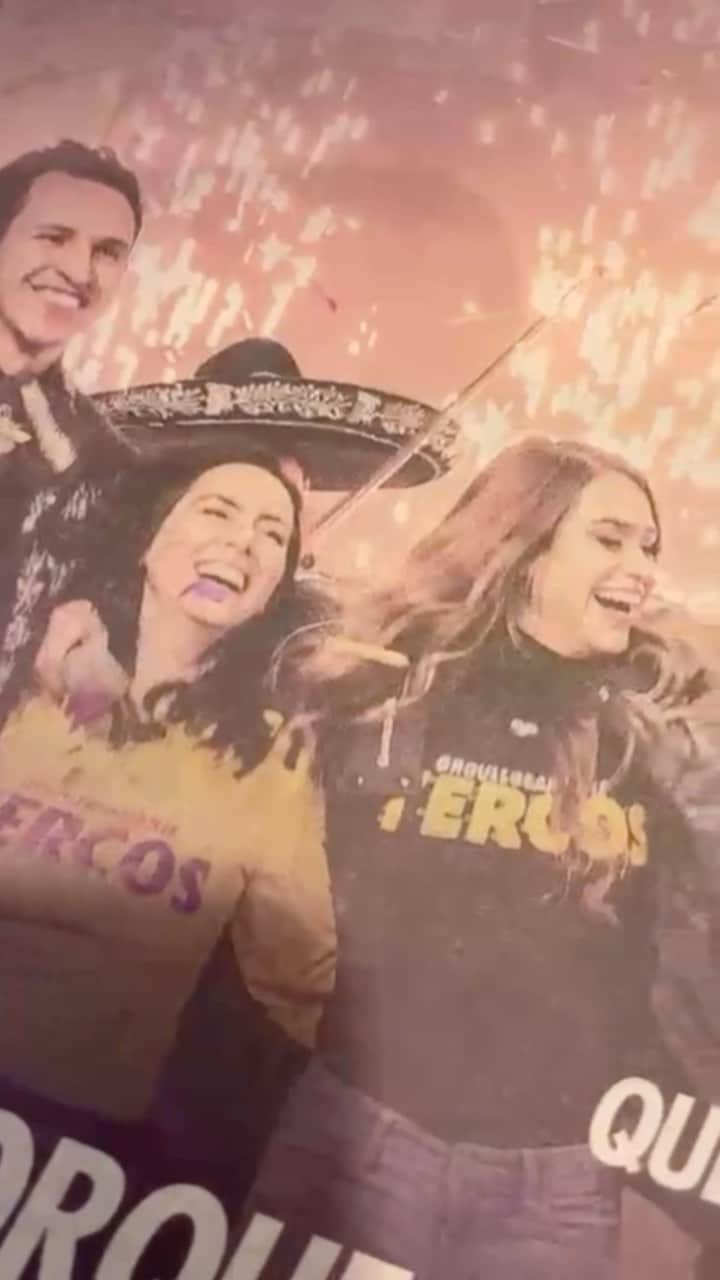 ヤネット・ガルシアのインスタグラム：「TODOS SOMOS @teletonmexicooficial 💜 #orgullosamentetercos」