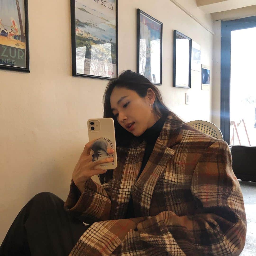 のインスタグラム：「🤍」