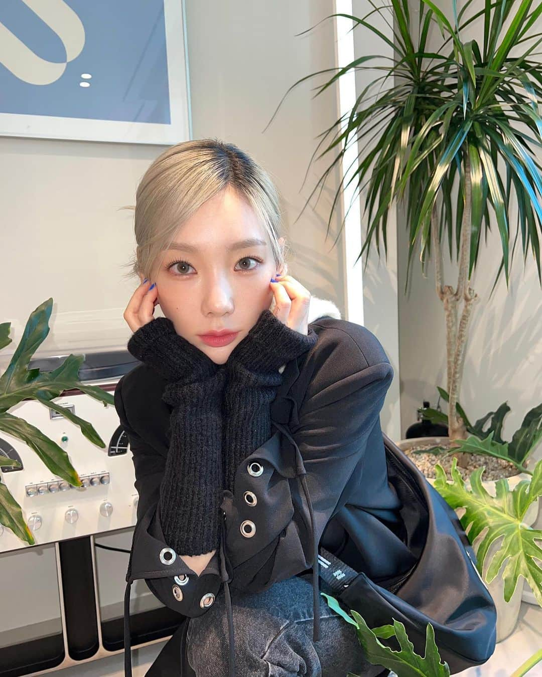 テヨン さんのインスタグラム写真 - (テヨン Instagram)「🫐」1月20日 21時52分 - taeyeon_ss