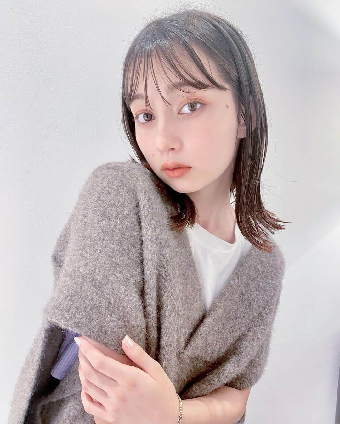 神谷侑理愛さんのインスタグラム写真 - (神谷侑理愛Instagram)「ついに白ふち飽きました。笑 白ふち投稿完。 みんな付き合ってくれてありがとう🦩❤️‍🔥」1月20日 17時55分 - yuria_kamiya