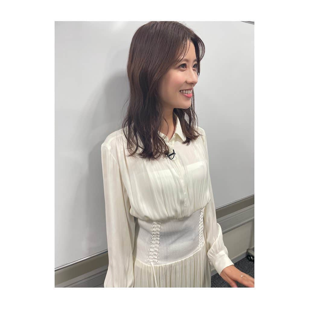 郡司恭子さんのインスタグラム写真 - (郡司恭子Instagram)「* バラエティ番組の収録でした☁️ 入社してから1番笑いました😂 間違いないです🏆✨  近くなったら、 お知らせさせてください🤲  #日テレ #お笑い #芸人 さん #日本テレビアナウンサー #郡司恭子」1月20日 22時16分 - kyoko_gunji