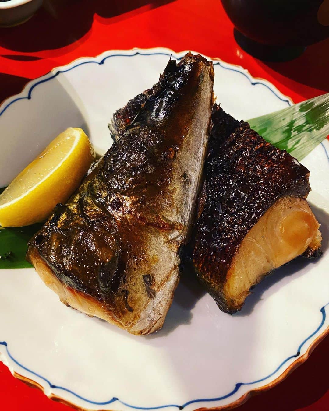 有吉弘行さんのインスタグラム写真 - (有吉弘行Instagram)「魚を焼く。」1月20日 23時17分 - ariyoshihiroiki
