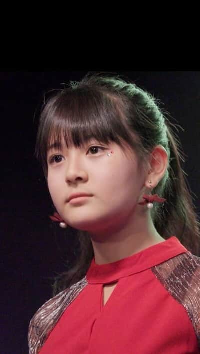 伊與田綾音のインスタグラム：「📣音が出ます  東京ミューゼスで歌わせてもらった　2曲目 #浜崎あゆみ A song for xx...  2年前からちょくちょく歌わせてもらってる、大好きな曲です。  #asongforxx #浜崎あゆみ #歌手になりたい #浜松中学生シンガー綾音 #東京ミューゼス #gotandag2 #クリスマスライブ」