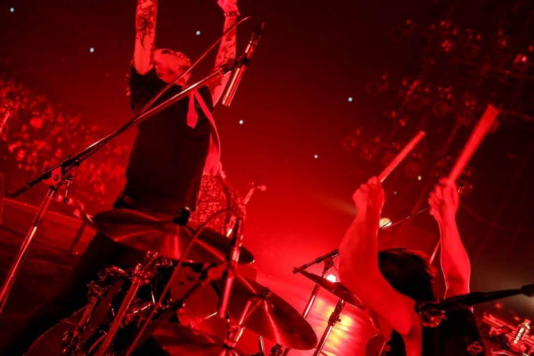 MAH さんのインスタグラム写真 - (MAH Instagram)「#FM802 ROCK FESTIVAL RADIO CRAZY presents THE GRAND SLAM at KYOCERA Dome Osaka.  #SiM  📸 @kouhey0622」12月28日 21時13分 - mahfromsim