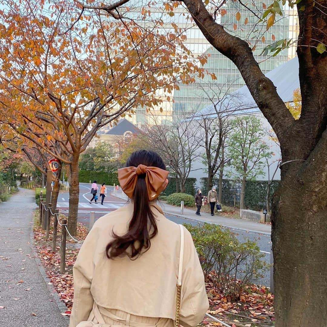 伊藤小春のインスタグラム：「🍁🍂」