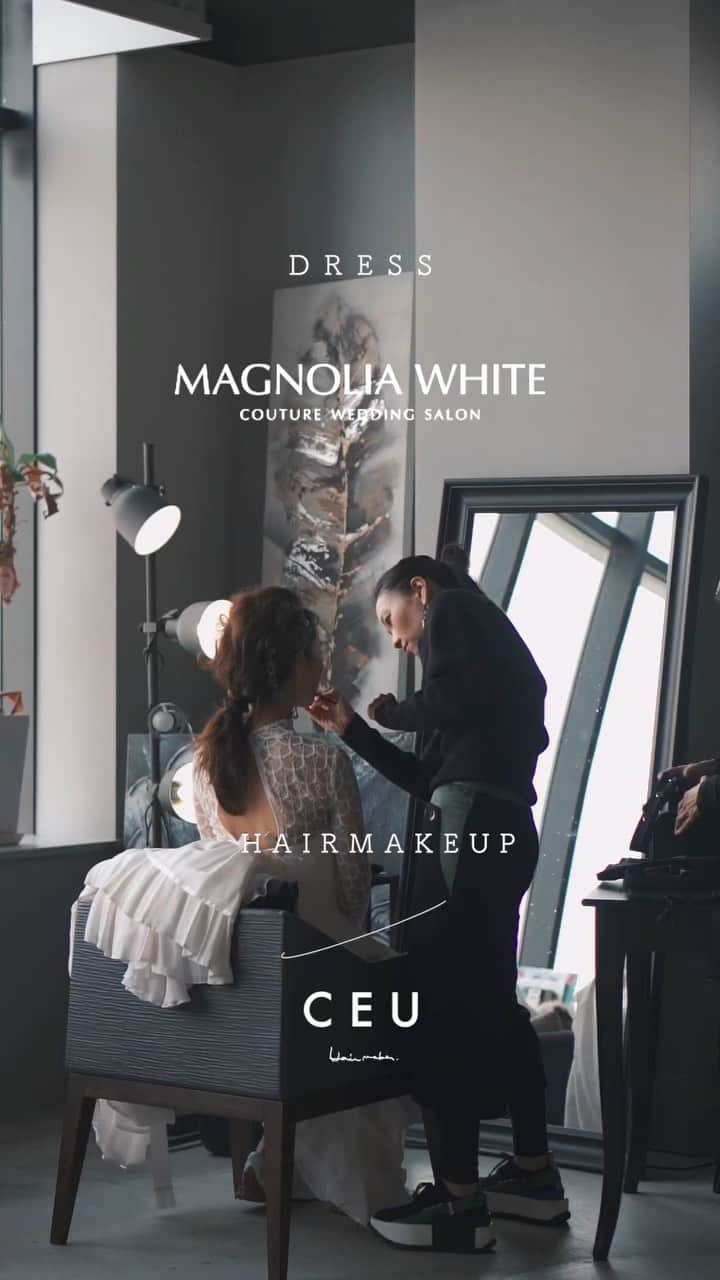 石川理咲子のインスタグラム：「#magnoliawhite #ceu 素敵な動画を作ってくださいました😌 楽しかった撮影を思い出します✨ Thank you…🕊🤍 @magnoliawhite_official  @galialahav  @ceu0116  @coordinator_mei」