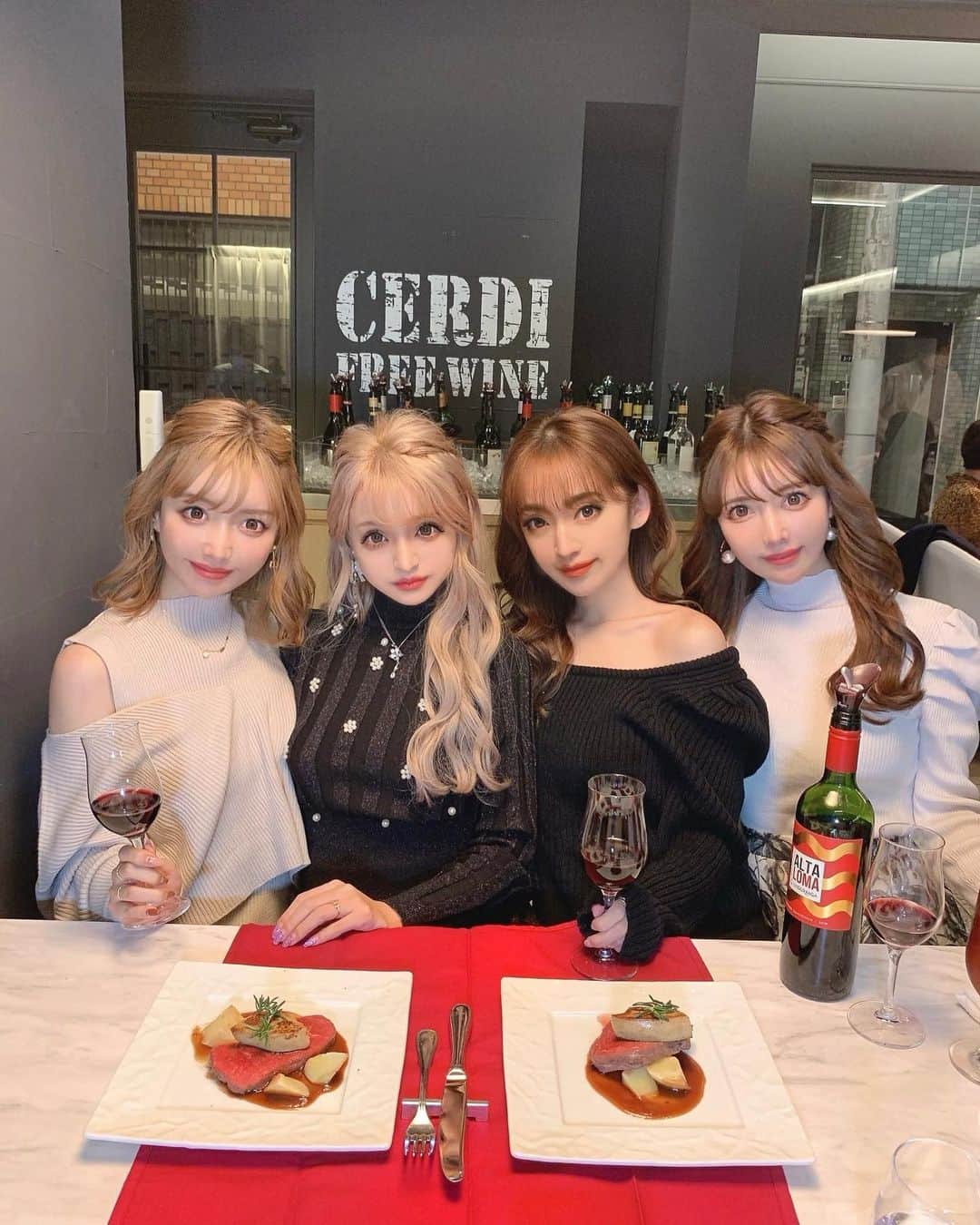 杉山佳那恵のグルメインスタ