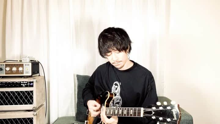赤頭隆児のインスタグラム：「#oddloop #frederic #FRDC #フレデリック #guitar #guitarist #ギター #instaguitar #guitarstagram #guitaristsofinstagram #musiciansofinstagram #music #gibson #ES330 #tworock #UAD #OX #bogner #wessex」