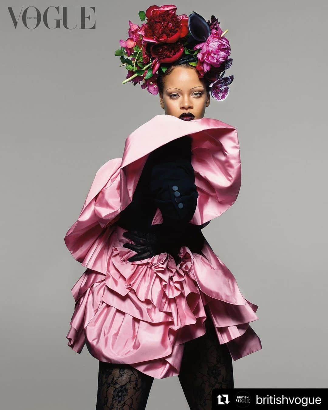 東信のインスタグラム：「#Repost @britishvogue with @make_repost ・・・ Vogue is known for filling its pages with the most breathtaking transformations, especially when it comes to the music icons we know and love. From #Rihanna and #Beyonce to #BillieEilish, click the link in bio for the most breathtaking makeovers.  #Rihanna photographed by @Nick_Knight and styled by @Edward_Enninful, with hair by @YusefHairNyc, make-up by @IsamayaFfrench, floral artistry by @AzumaMakoto, nails by @JennyNails and set design by @TomoTattle for the September 2018 issue of #BritishVogue.」