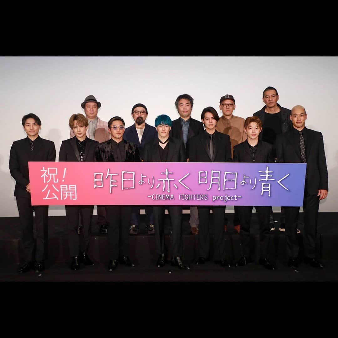 GENERATIONS from EXILE TRIBEさんのインスタグラム写真 - (GENERATIONS from EXILE TRIBEInstagram)「Embracing the power of the fusion created by video and music🎬🎶 * 2021.12.29.」12月29日 19時22分 - generations_official