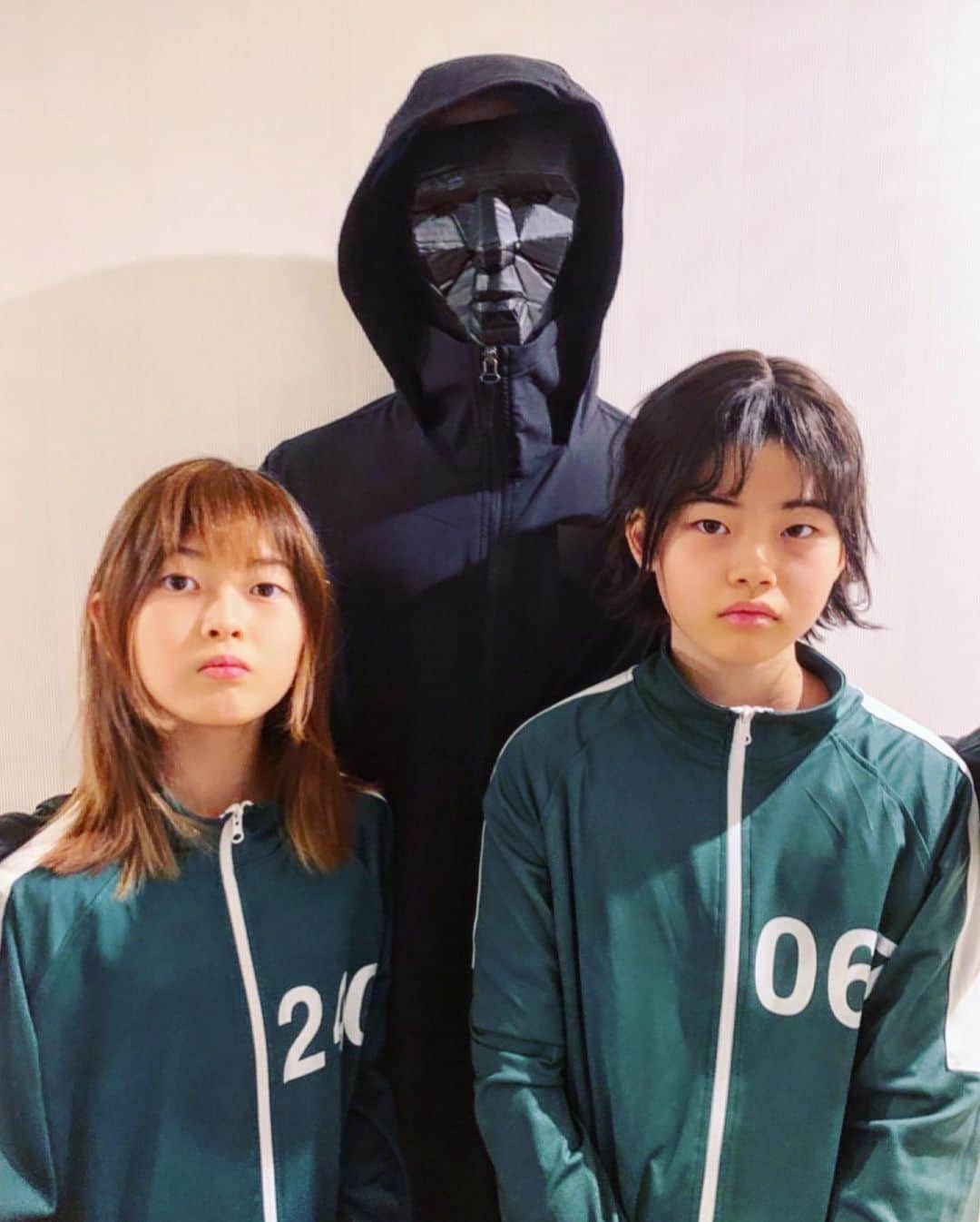 雅-MIYAVI-さんのインスタグラム写真 - (雅-MIYAVI-Instagram)「Belated Halloween party 🦑  てか、けっこう似てる(笑)  #SquidGame」12月29日 22時27分 - miyavi_ishihara