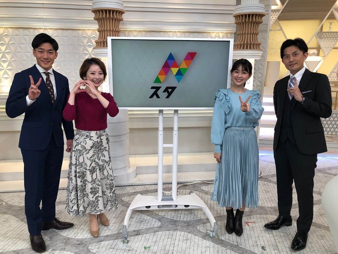 のインスタグラム：「22日水曜日にN24、23日木曜日にミヤネ屋、26日日曜日に日曜Nスタを納めましたー！ そしてわたしの今年の仕事納めは明日。2021年は大晦日まで働く予定です。今年はコロナ禍で出演の仕事が減った時期もあったから、働けることに感謝して、あした仕事納めたいと思いますー！ 来年はロケも講演もたくさん行けますように☺️ 良いお年をお迎えくださいー！」