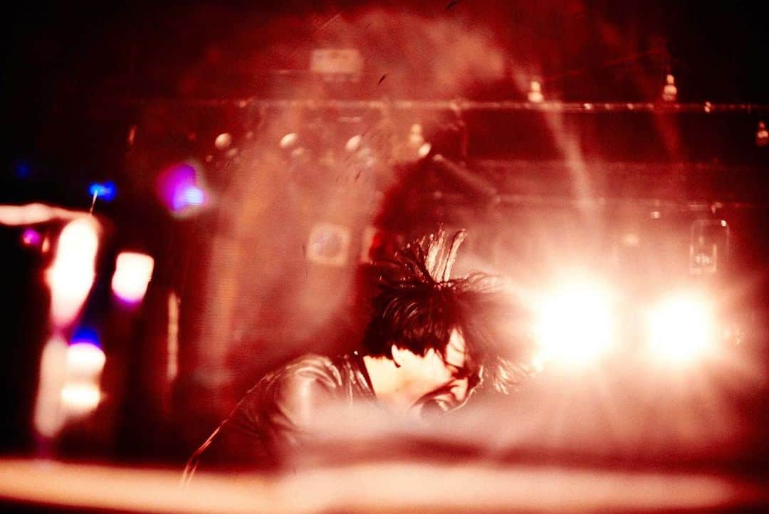 LAMP IN TERRENさんのインスタグラム写真 - (LAMP IN TERRENInstagram)「2021.12.28 "A Dream Of Dreams" ③ photo @hamanokazushi  #テレン #lampinterren #ランプインテレン #live #rock」12月30日 11時35分 - lampinterren
