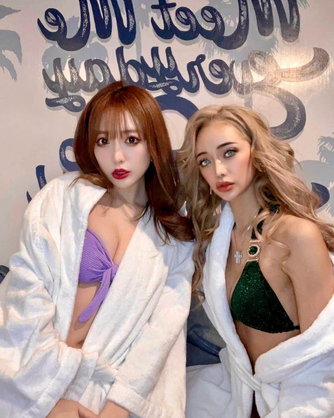 のインスタグラム：「・  @8hotel_chigasaki   サウナの後の休憩室もオシャレで くつろげる🐈💓  👙水着  @girls_terrace  @_pinky_shake_   #tree#pinkyshake#tree#pool#hotel#8hotelchigasaki #chigasaki#sauna#8ホテル#ホテル#ホテル女子会#リゾート#プール#旅#鎌倉#鎌倉観光#タビジョ#旅行#女子旅#国内旅行#サウナ女子#サウナ#サウナー#サ活#タビジョ#女子旅」