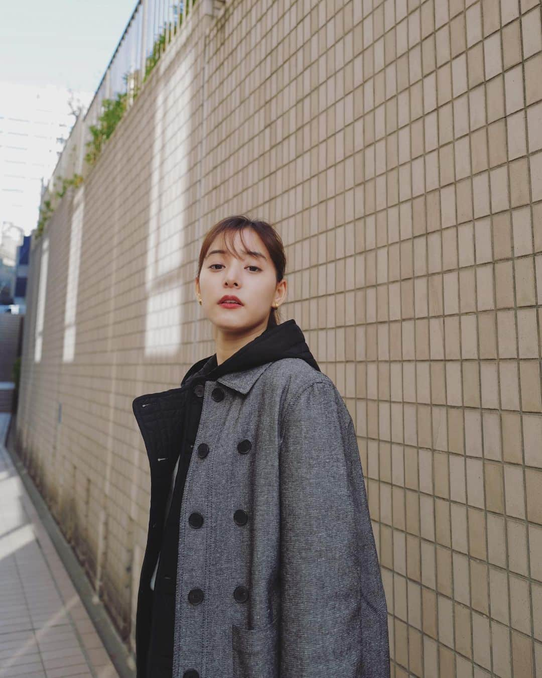 新木優子さんのインスタグラム写真 - (新木優子Instagram)「私服 jacket : @dior  skirt : @dior  knit : @dior  boots : @alexandermcqueen  bag : @dior   lip : @diorbeauty  ルージュディオール アイコンベルベット720」12月30日 22時09分 - yuuuuukko_