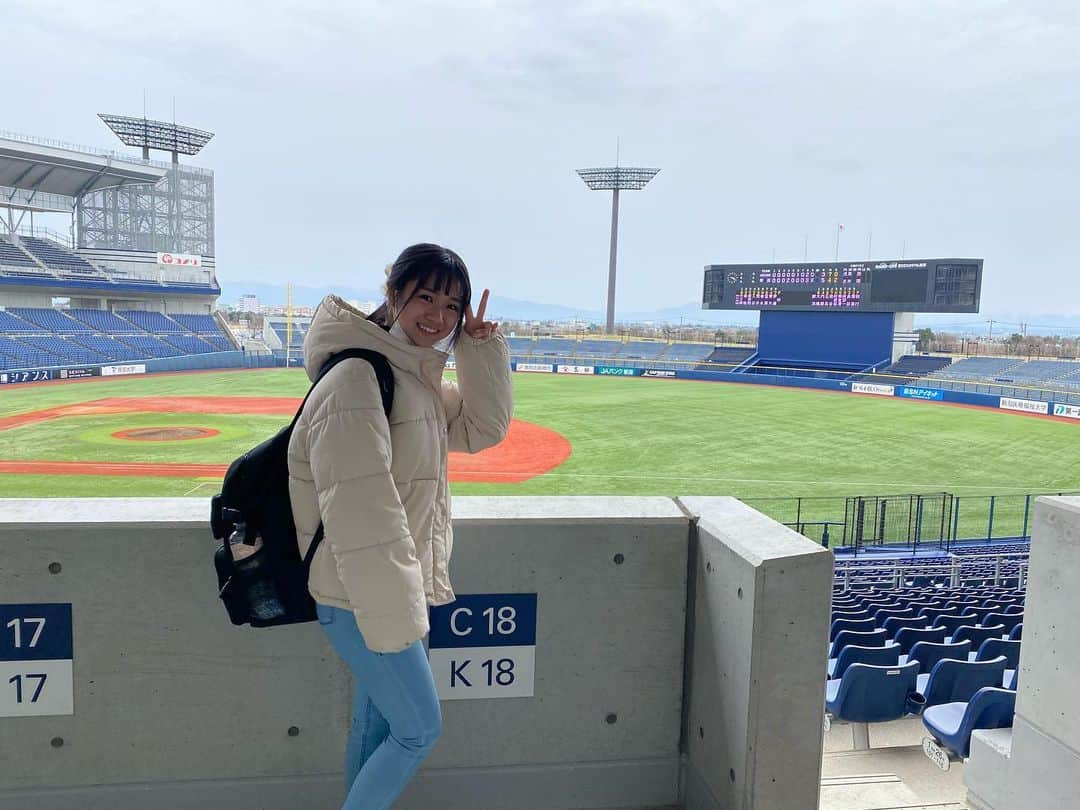 真下華穂さんのインスタグラム写真 - (真下華穂Instagram)「2021年野球のお仕事⚾️ 始球式の練習をしたり エコスタに試合を観に行ったりしていました⚾️」12月30日 20時20分 - k.a.h.o.kahochan