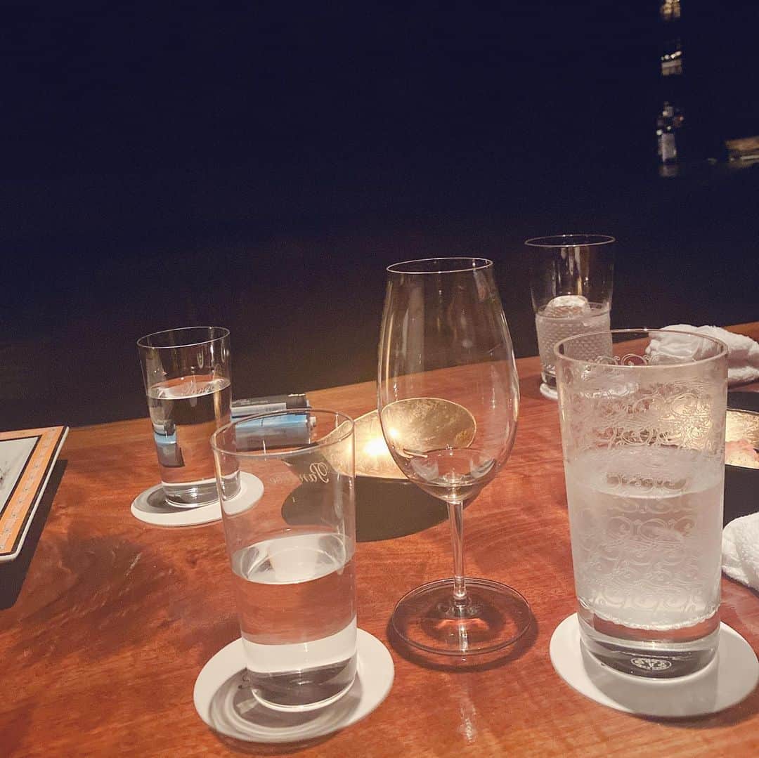 Rina Itagakiのインスタグラム：「Looking back at 2021🍴 カメラロールの整理ついでに😊 今年もたくさん食べてたくさん飲んでたくさん笑った1年でした✌️2021年は福岡が多かったなぁ😆 #into2022」