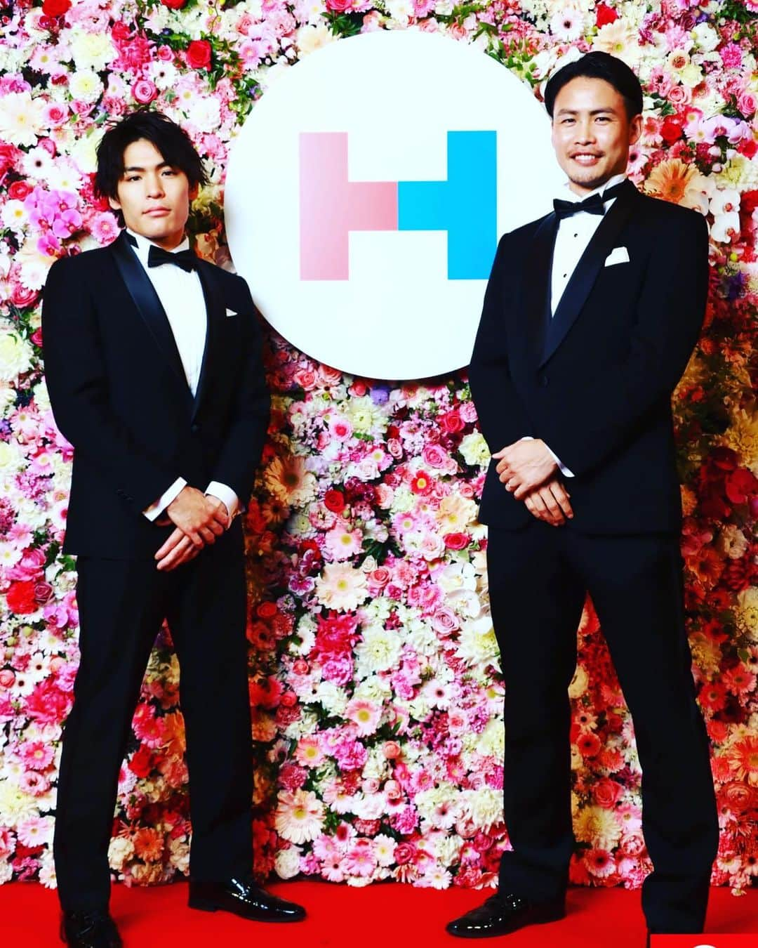 薗田淳さんのインスタグラム写真 - (薗田淳Instagram)「・ 【HEROs AWARD 2021】  社会貢献活動に御尽力されている 現役アスリート・チーム・スポーツに関わる多くの方々が集まる中、UDN SPORTSを代表して #楢崎智亜 選手と出席しました。  社会貢献が社会を豊かにする事はもちろん、その行動が自身の心までも豊かにする事を会場に集まる皆さんのエネルギーから感じました。  アスリートが社会に与える影響力を再確認すると共に、 今後彼らと、どんな貢献ができるかを見つめ直す意味でも 素晴らしい学びと刺激ある時間となりました。  ご招待いただきありがとうございました。  #heros #日本財団Heros #heros_award  #アスリート #社会貢献 #udnsports #udnfoundation #shifth #uniteddreamsforthenextgeneration #アスリートと共に」12月31日 0時06分 - jun_sonoda_33