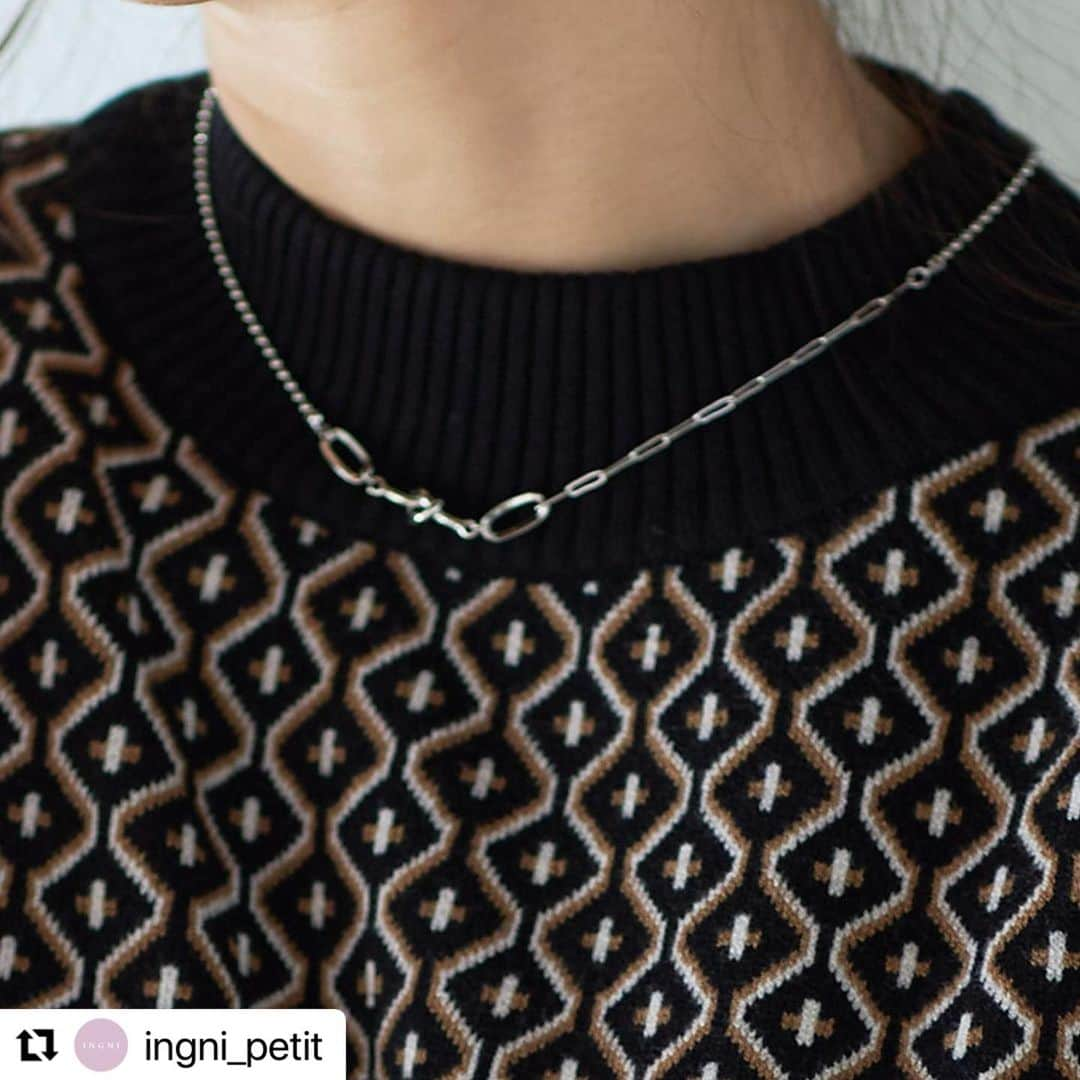 INGNI STOREさんのインスタグラム写真 - (INGNI STOREInstagram)「#Repost @ingni_petit with @make_repost ・・・ 【#necklace collection】 ⁡ INGNIのネックレス itemを 一気にご紹介♩🤍🩰 ⁡ いつものコーデにプラスワンで可愛くなろう✨ ⁡ ⁡ ⁡ #ingni #AW##お洒落#プチプラ#ootd #きょこ#お洒落さんと繋がりたい#いいね#insta#fashion#ファッション#instagood##outfit#カジュアル#大人カジュアル#着回し#autumn#winter#ニット#プチプラ#ガーリー#淡色女子#量産型 #ネックレス#小物#アクセサリー」12月31日 16時50分 - ingnistore