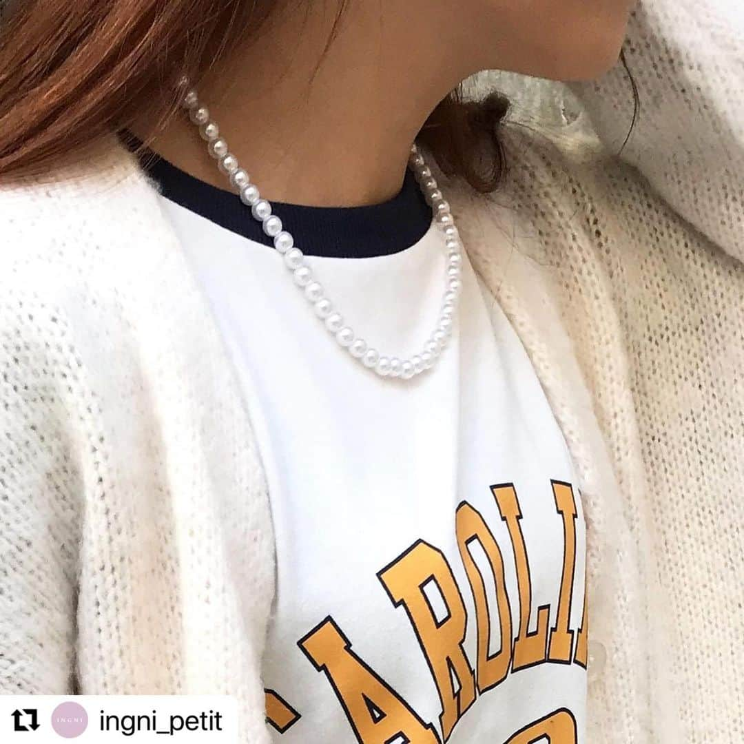 INGNI STOREさんのインスタグラム写真 - (INGNI STOREInstagram)「#Repost @ingni_petit with @make_repost ・・・ 【#necklace collection】 ⁡ INGNIのネックレス itemを 一気にご紹介♩🤍🩰 ⁡ いつものコーデにプラスワンで可愛くなろう✨ ⁡ ⁡ ⁡ #ingni #AW##お洒落#プチプラ#ootd #きょこ#お洒落さんと繋がりたい#いいね#insta#fashion#ファッション#instagood##outfit#カジュアル#大人カジュアル#着回し#autumn#winter#ニット#プチプラ#ガーリー#淡色女子#量産型 #ネックレス#小物#アクセサリー」12月31日 16時50分 - ingnistore