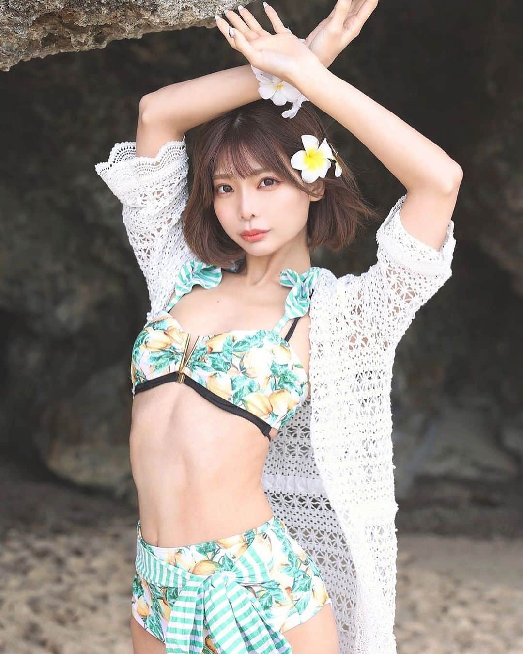 米倉みゆさんのインスタグラム写真 - (米倉みゆInstagram)「沖縄での1枚🌺🌴🐠 また来年行きたいな～！！ · · · · · · ·  · · · · #沖縄旅行 #沖縄 #沖縄観光 #沖縄撮影会 #沖縄県 #沖縄の海 #沖縄ポートレート #海 #海外ファッション #海コーデ #ビーチ #ビーチスタイル #水着 #水着コーデ #水着女子 #水着撮影会 #美女 #美人 #ビジョビ #okinawa #japan #japanesegirl #beach #girl #love  #粉我 #照片 #animegirl #asiangirl #followforfollowback」12月31日 9時05分 - yone__miyu630