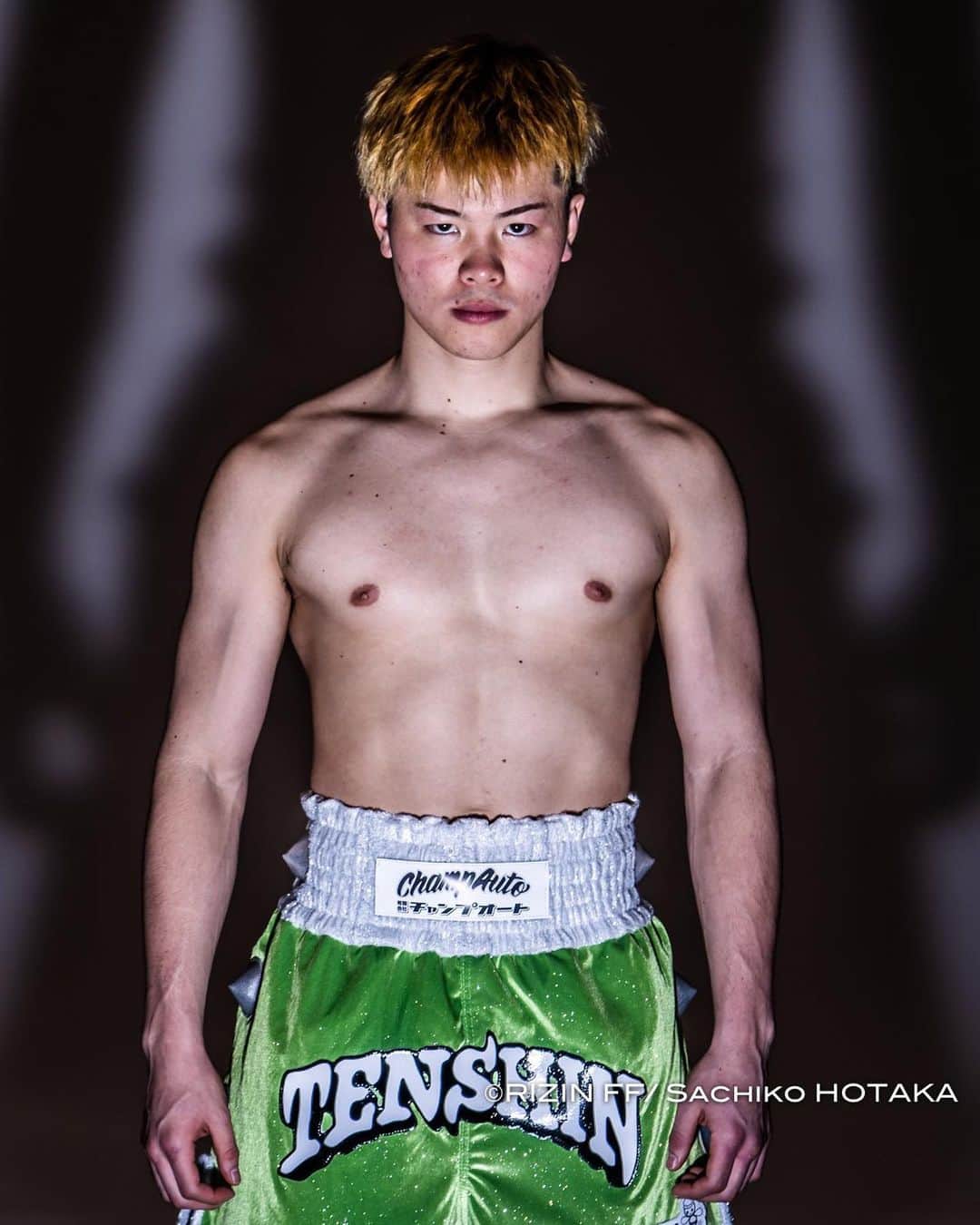 那須川天心のインスタグラム：「FIGHT DAY🔥🔥🔥 #TEAMTENSHIN」