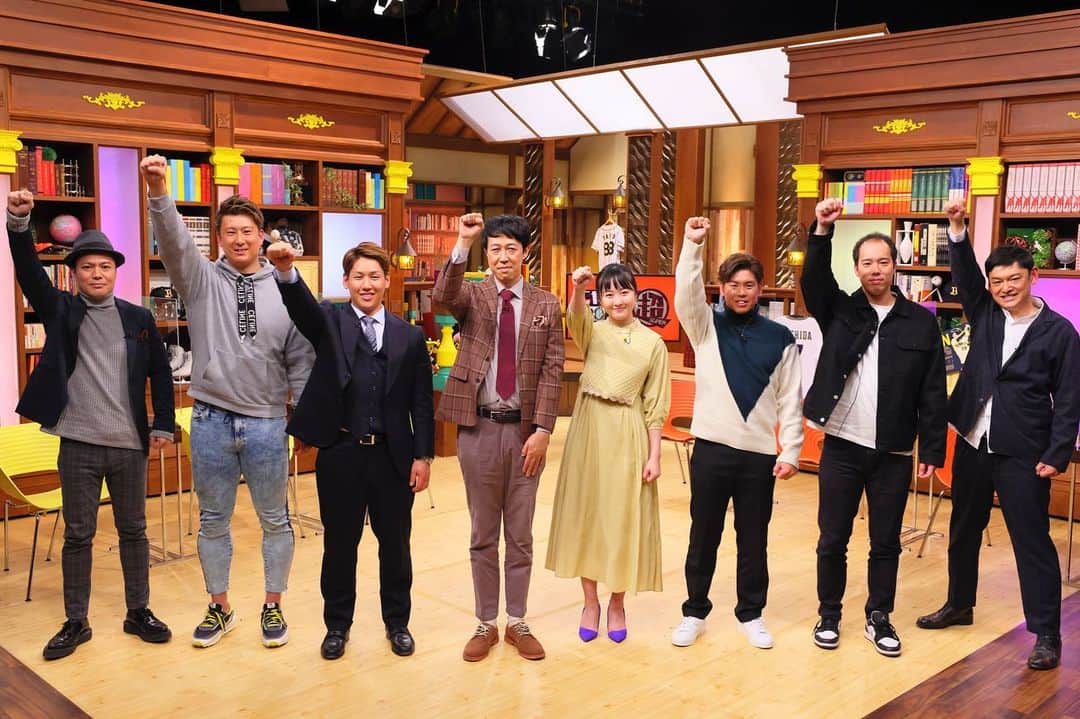 こいでのインスタグラム：「#本日15時45分 #こやぶるsports」