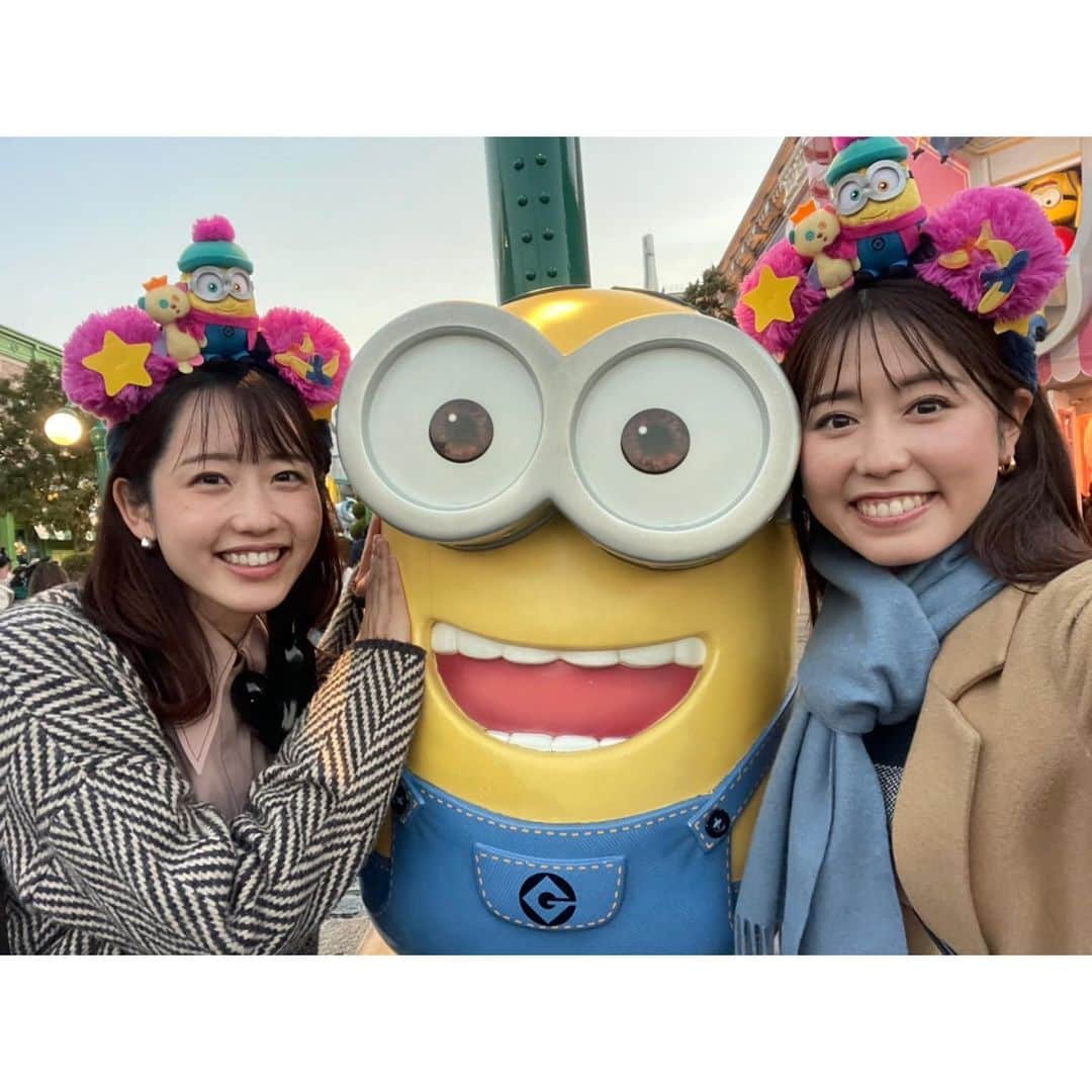 河村綾奈のインスタグラム：「皆様、今年も１年、ありがとうございました。 2021年最後の投稿は、 先日、同期・中根アナと大阪へ旅行したときの写真を🙋‍♀️ 枚数が300を超えていて2ショットだけでも載せきれません🤔 来年も、想い出を語り尽くせない1年に(*^^*)」