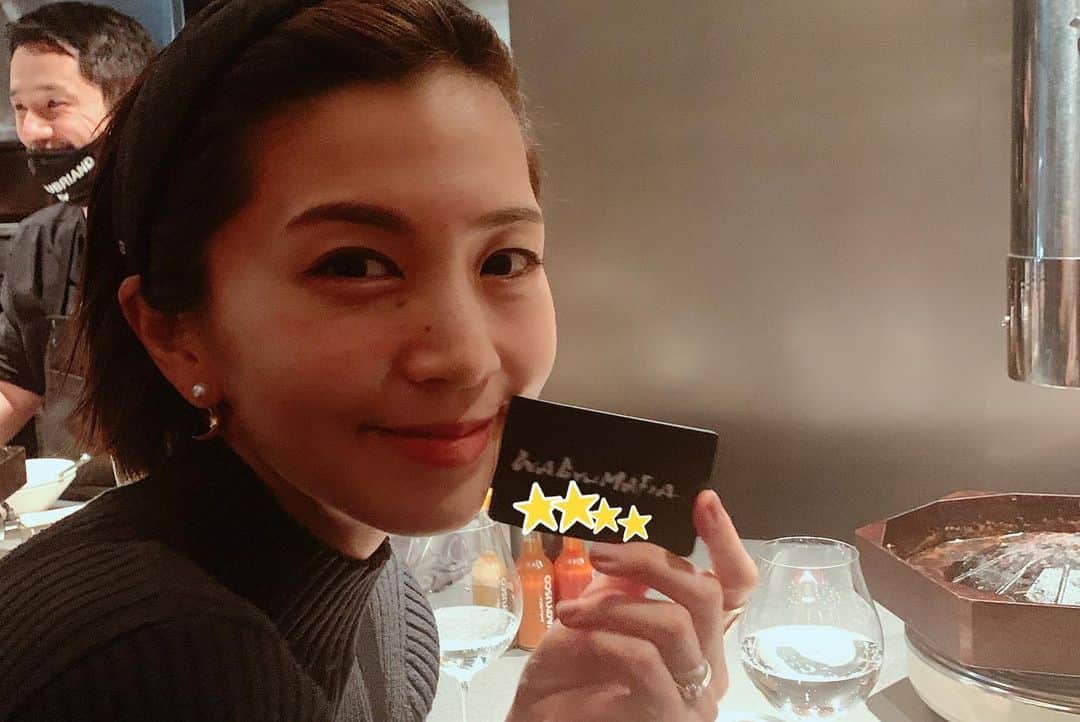 安田美沙子さんのインスタグラム写真 - (安田美沙子Instagram)「最近のごちそう✨ おもてなしで、色んなごはんつくったり、忘年会で食べたり。もっと色んなお料理を作っておもてなし出来るようになりたい☺️✨  ぶり大根 かきと春菊サラダ ポテトグラタン  ふるさと納税の京都のすっぽん wagyumafiaのお肉  ますます走らなければと思う今日この頃。笑  #みさこクッキング  #ふるさと納税 #京都のすっぽん #ぶり大根 #柿　#醤油麦麹 #ポテトグラタン @wagyumafia #会員証」12月31日 13時15分 - yasuda_misako