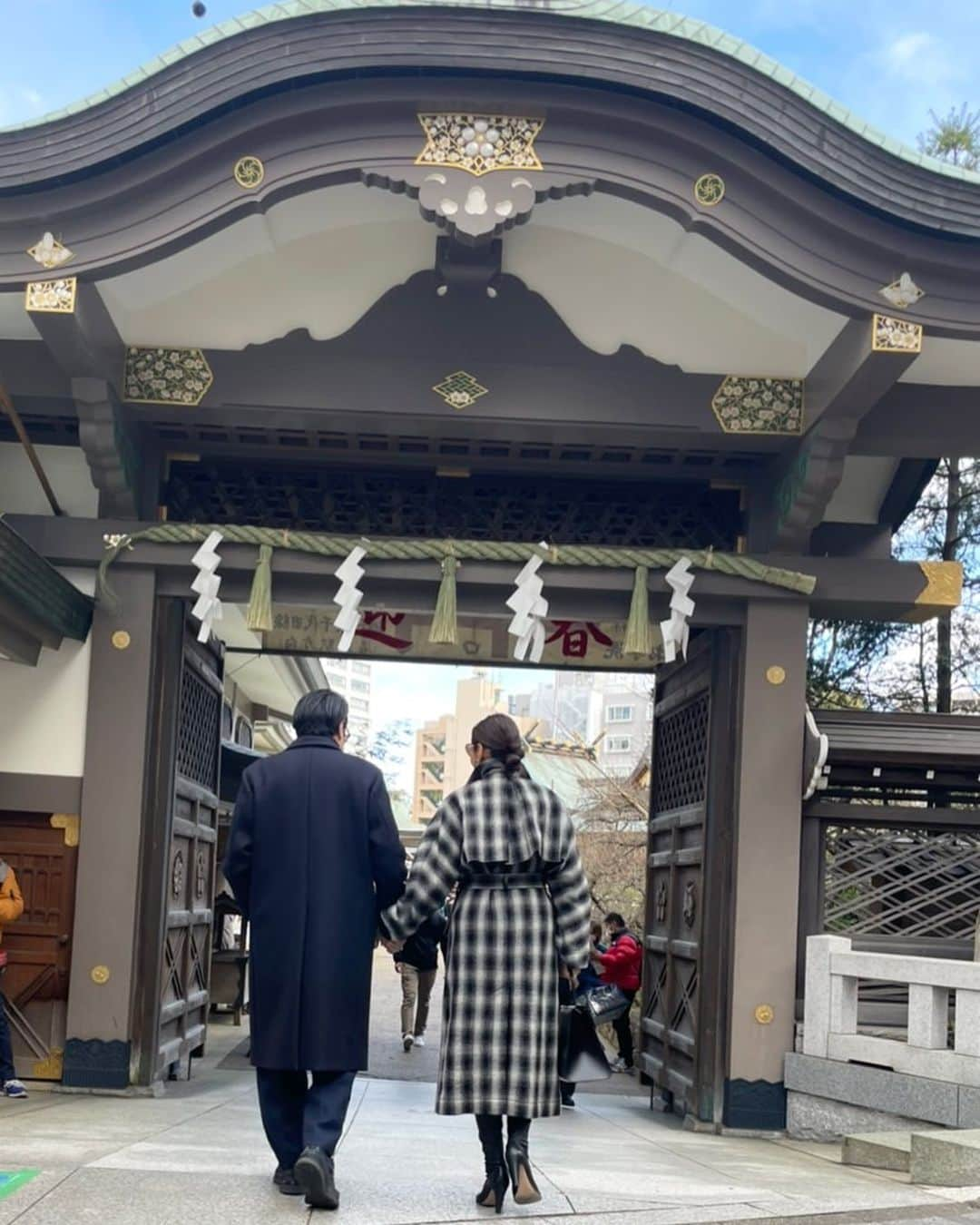 滝沢眞規子さんのインスタグラム写真 - (滝沢眞規子Instagram)「⛩よいお年をお迎えください⛩」12月31日 13時37分 - makikotakizawa