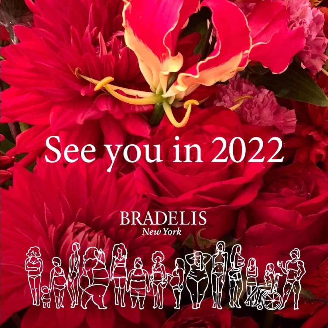 BradelisNewYork/ブラデリスニューヨークのインスタグラム：「. 今年もBRADELIS New Yorkをご愛顧いただき誠にありがとうございました.*○   2022年も、皆さまの理想の「キレイ」をかなえる下着をお届けしてまいります♡  新しい年が、皆さまにとって素敵な1年になりますように♪ . . . #ブラデリス #ブラデリスニューヨーク  #bradelis #bradelisnewyork」