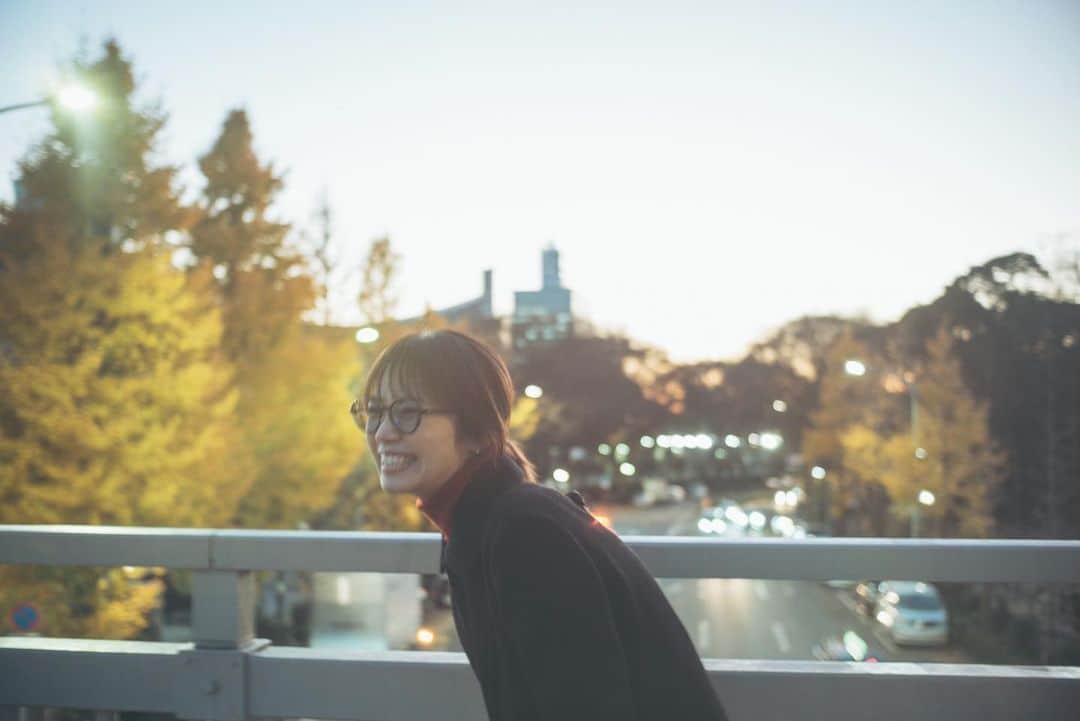 菜乃花のインスタグラム：「2021.12.31  日も暮れてきて2021年も残り僅かになってまいりましたね🌃  今年でお仕事を始めて10年目を迎えることが出来ました。  楽しいことだけではなかったけど、 皆さんのお陰でここまで続けてこれました。  今年もたくさんの応援ありがとうございました🙏♡  皆様良いお年をお迎え下さい😌」