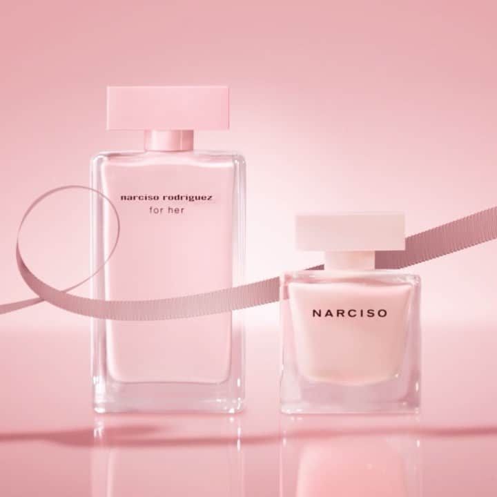 ナルシソロドリゲスのインスタグラム：「Wrap up the year with the modern grace of Narciso Rodriguez fragrances…  #holidaysinpink #forher #narciso #narcisorodriguezparfums #parfum #fragrance」