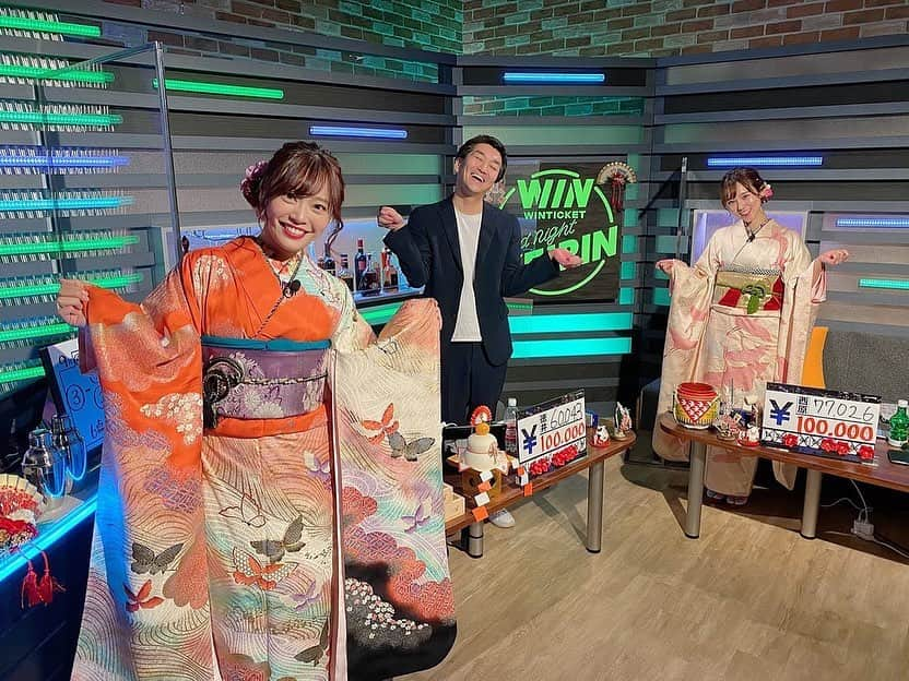 西原愛夏さんのインスタグラム写真 - (西原愛夏Instagram)「AbemaTV 年末の競輪グランプリ2日間、ありがとうございました❣️☺️ 私はプライベート車券ではガールズGP、ヤングGP、GPの3レース外しちゃいましたが… 今年も最高に感動するレースだったので一遍の悔いなしです！🥲✨  関わってくれた沢山の方のおかげで、今年も沢山競輪もできて充実した1年となり楽しく過ごせました( •̥-•̥ ) 今年は平塚競輪場のイメージキャラクターになれて、本当に嬉しかったです♥︎ 応援して下さる皆様、お仕事の方々、沢山の方のお陰です。 ありがとうございました❣️ (イメージキャラクターは4月までの1年間なので引き続き頑張ります❤️‍🔥)  では良いお年をお迎えください𓂃𓈒🥀✯ 来年もよろしくお願い致します🥰  元旦から2日間、さっそくミッドナイト競輪出演しますので、 またよろしくお願いします✨  ✧*̣̩⋆̩ーーーーー最新告知ーーーーーーーーーーー✧*̣̩⋆̩☽ ･ ‪🌟平塚競輪場イメージキャラクター 就任 🌟エレアリーナイトブラ 公式モデル ‪‪🌟パチンコ新台 『暴れん坊将軍』演出ドラマ ー お紗江役  【12月】※随時更新 1 舞台 『三学演義』 2 雑誌 「週刊実話」表紙＆巻頭グラビア掲載 3 舞台 『三学演義』 4 舞台 『三学演義』 7 アパレルブランド 『M collection R』新作発売🎉 8 AbemaTV ミッドナイト競輪 11 AbemaTV ミッドナイト競輪 18 雑誌「金のEX」グラビア掲載 19 AbemaTV グレードレースsp 1部  23 AbemaTV グレードレースsp 1部 24 5th DVD 『鏡の中の私』12月24日 発売 25 グライフ撮影会  29 AbemaTV 競輪グランプリ🚴10時30分～17時:00分 出演 30 AbemaTV 競輪グランプリ🚴10時10分～17時:00分 出演  【1月】 1 AbemaTV ミッドナイト競輪 2 AbemaTVミッドナイト競輪 29 『鏡の中の私』リリースイベント in ソフマップAKIBA パソコン・デジタル館8F     ♛ーーーーーーーーーーーーーーーーーーーーーーーー♛  🌟4月2日 劇場公開 映画｢ホムンクルス｣ 女子高生役 🌟6月4日 劇場公開 映画｢グレーゾーン｣ 黒崎一葉役 🌟小学館 ｢月刊＋｣ 電子写真集 発売中 🌟sabra net グラビア掲載中 (電子写真集もっ) 🌟1~4th DVD 発売中 🌟Amazonプライム 『なぎスケ！2』42.43話 🌟LINEスタンプ『歯科衛生士アイドル西原愛夏』発売中  ✧*̣̩⋆̩☽⋆ーーーーーーーーーーーーーーーーーーーー✧*̣̩⋆̩☽⋆゜  👑西原愛夏 ブランド『M collection』販売中❀ アカウント(@m.collection2020 )  🎦YouTube 『まなかチャンネル』で検索🔎  Twitter🕊 manakanishihara で検索  ✧*̣̩⋆̩☽⋆ーーーーーーーーーーーーーーーーーーーー✧*̣̩  ･  #西原愛夏#歯科衛生士#現役歯科衛生士  #歯科衛生士タレント#歯科#白衣#タレント#グラビア#アイドル#女優#コスプレ#Cosplay#talent#Japaneseidol #japanesegirl#dentalhygienist #탤런트#아이돌 #치과위생사 #치과 #日本女星#天赋#偶像#アパレルブランド#アパレルオーナー#McollectionR#プロデュースブランド」12月31日 18時58分 - manakanishihara