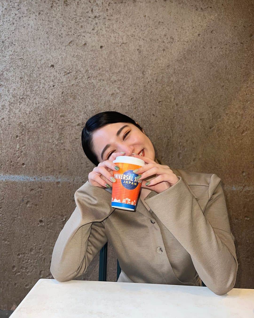 浪花ほのかのインスタグラム：「2021年はありがとうございました😭🔆🔆 来年もよろしくお願いします(≧∇≦)/」