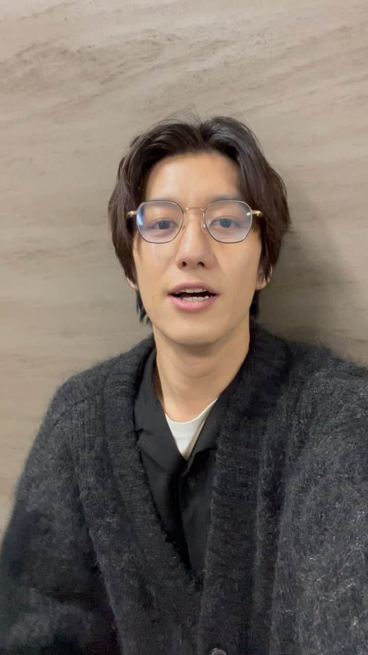 水田航生のインスタグラム：「2021年も沢山の方に支えられて、 過ごす事が出来ました。 ありがとうございました！！ 来年2022年もどうぞよろしくお願いします！^_^ 良いお年を〜！！」